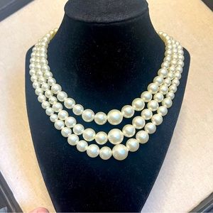 Vintage 1950s 60s Hong Kong Triple Strand Faux Pearl Necklace